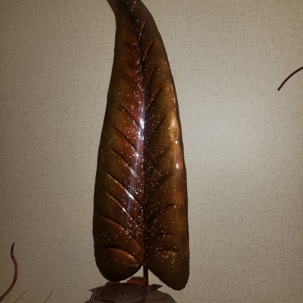 Leaf Wall Decor